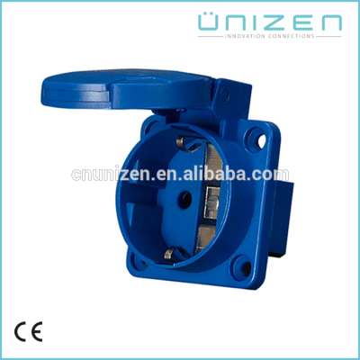 UNIZEN 7/3 SCHUKO surface mounted Female Socket 2Pins 16A 230V IP54